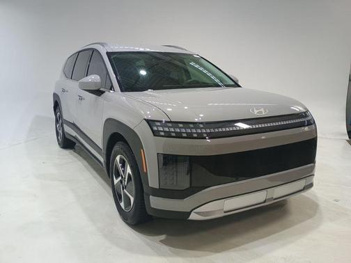Cyber Gray 2026 Hyundai IONIQ 9 SE