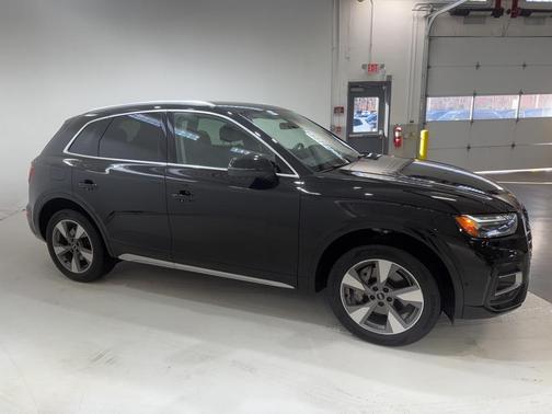 2023 Audi Q5 45 Prestige