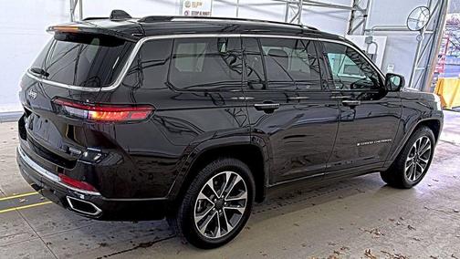 2022 Jeep Grand Cherokee L Overland