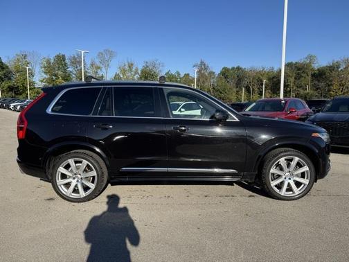 2017 Volvo XC90 T6 Inscription