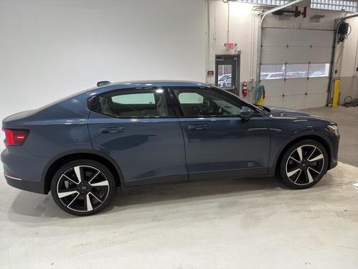 2022 Polestar 2 Long Range Dual Motor