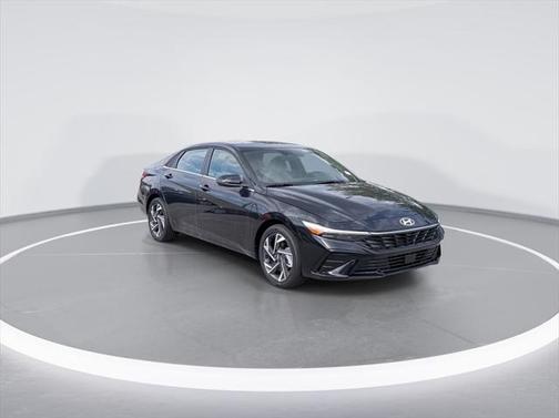 2025 Hyundai ELANTRA HEV Limited
