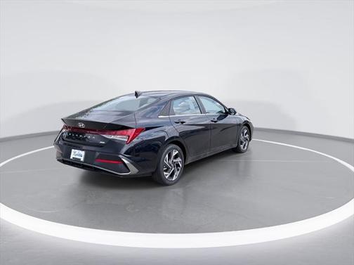 2025 Hyundai ELANTRA HEV Limited