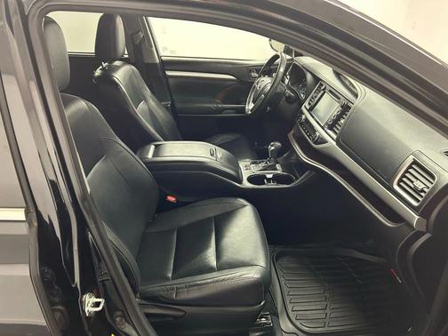 2015 Toyota Highlander Hybrid Base