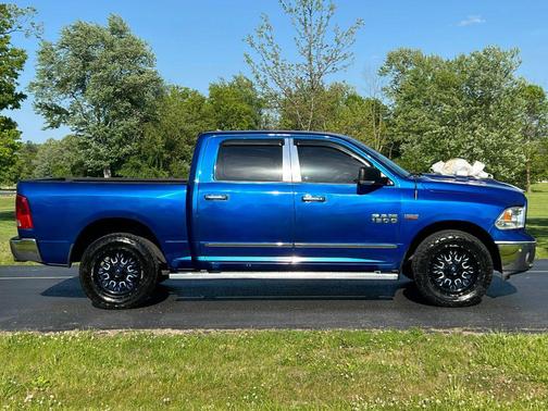 Blue 2016 RAM 1500 Big Horn