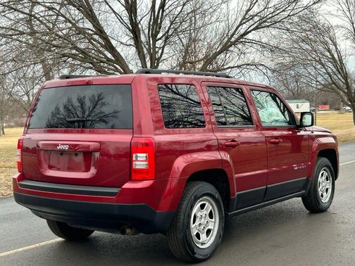 2016 Jeep Patriot Sport