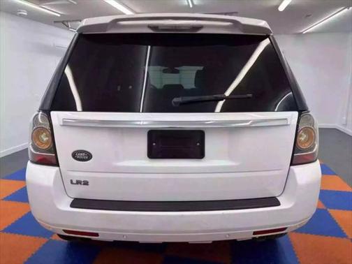 2013 Land Rover LR2 HSE Sport Utility 4D