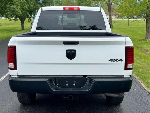 White 2019 RAM 1500 SLT
