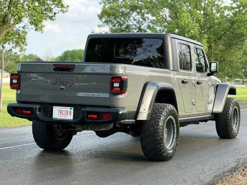 Gray 2020 Jeep Gladiator Rubicon