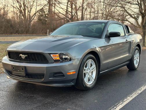 2011 Ford Mustang V6 Premium