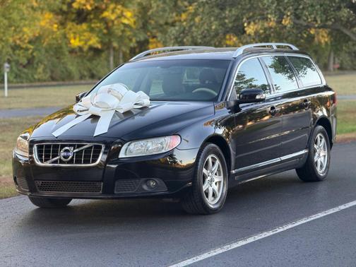 2010 Volvo V70 3.2 Wagon 4D