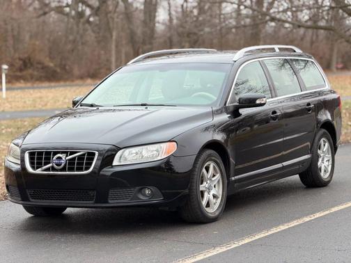 2010 Volvo V70 3.2 Wagon 4D