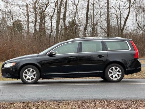 2010 Volvo V70 3.2 Wagon 4D