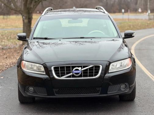 2010 Volvo V70 3.2 Wagon 4D