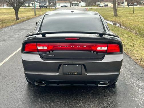2014 Dodge Charger SE