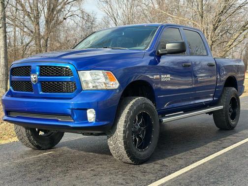 2016 RAM 1500 Tradesman/Express