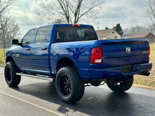 2016 RAM 1500 Tradesman/Express