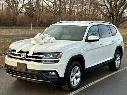 2018 Volkswagen Atlas SE w/Tech Pkg Sport Utility 4D