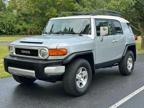 2008 Toyota FJ Cruiser Base