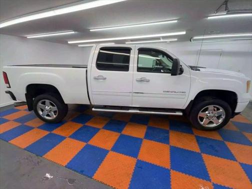 2011 GMC Sierra 2500 Denali