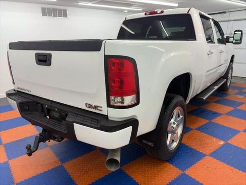 2011 GMC Sierra 2500 Denali