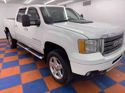 2011 GMC Sierra 2500 Denali