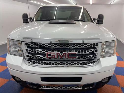 2011 GMC Sierra 2500 Denali