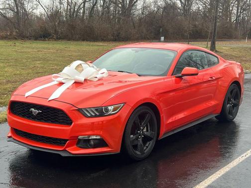2015 Ford Mustang EcoBoost Premium
