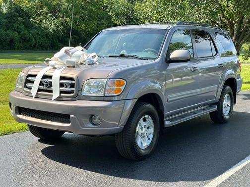 2001 Toyota Sequoia Limited