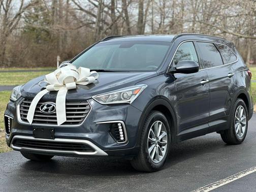 Blue 2017 Hyundai SANTA FE SE