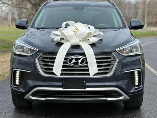 Blue 2017 Hyundai SANTA FE SE