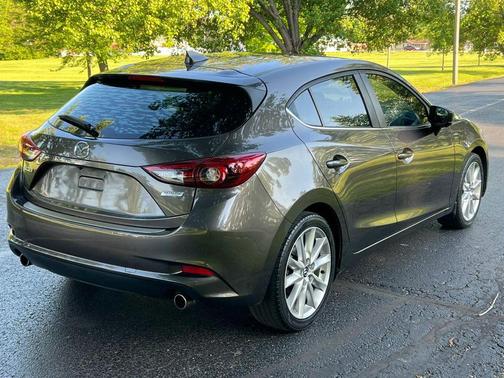 Gray 2017 Mazda Mazda3 Grand Touring