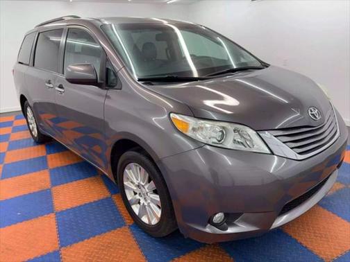 2015 Toyota Sienna XLE Premium