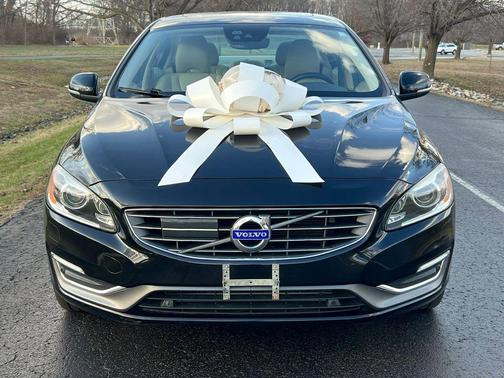 2016 Volvo S60 Inscription T5 Inscription Platinum