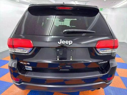 2018 Jeep Grand Cherokee Laredo E