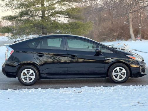 2013 Toyota Prius Three
