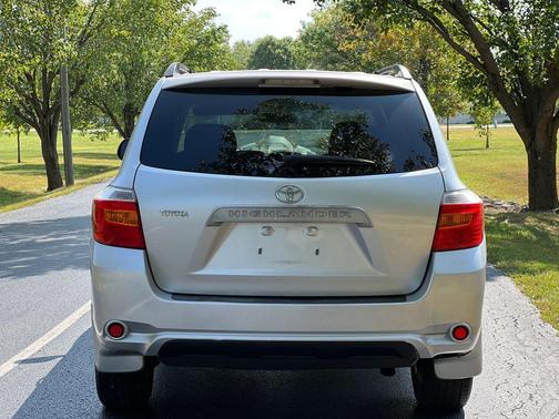 2009 Toyota Highlander Sport
