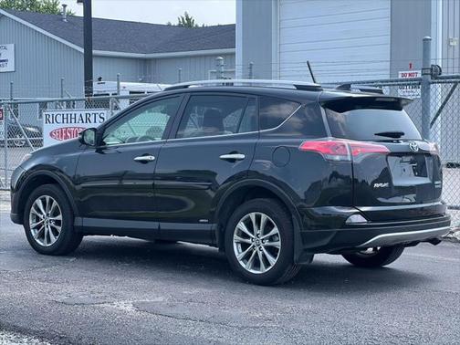 2017 Toyota RAV4 Hybrid Limited
