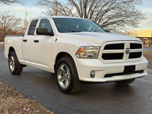 2017 RAM 1500 Express