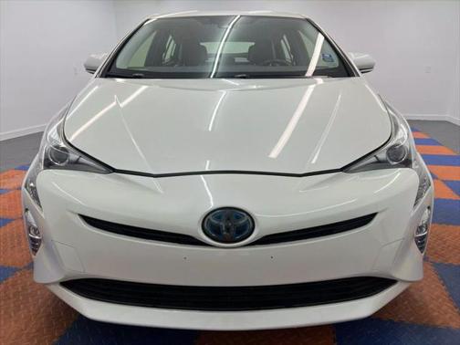 2016 Toyota Prius Three