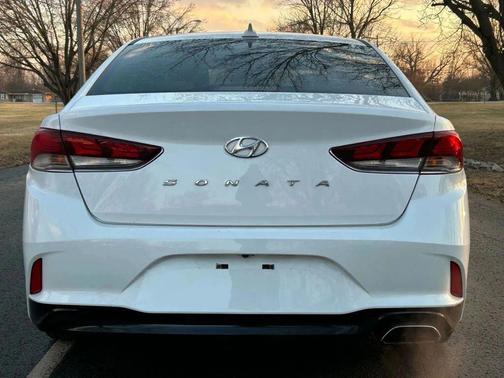 2019 Hyundai SONATA SEL