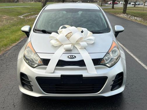 Silver 2016 Kia Rio LX