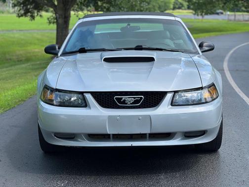 2002 Ford Mustang GT Premium