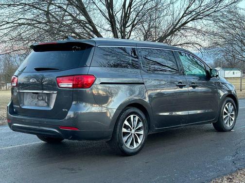 2018 Kia Sedona SX