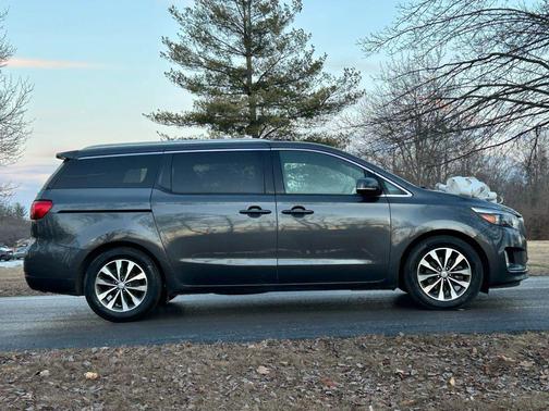 2018 Kia Sedona SX
