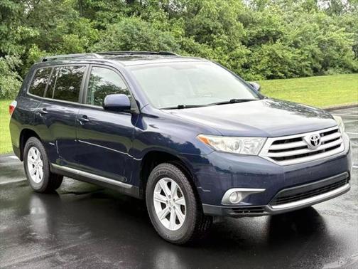 2013 Toyota Highlander SE