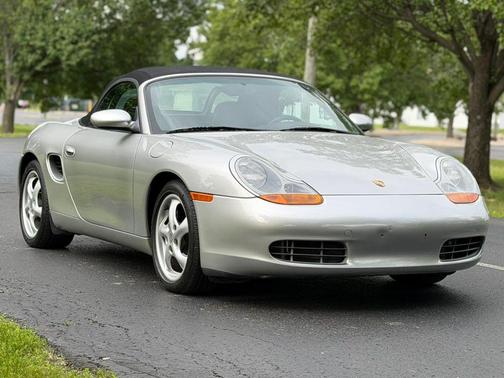 Silver 1997 Porsche Boxster Cabriolet 2D