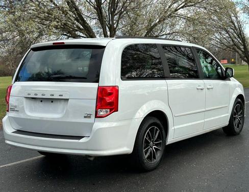 2016 Dodge Grand Caravan R/T