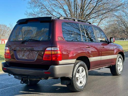 1999 Toyota Land Cruiser Base