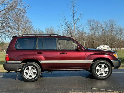 1999 Toyota Land Cruiser Base